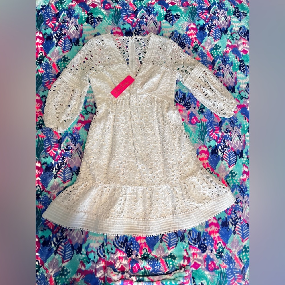 Lilly Pulitzer Lucinda Dress, Resort White Large Petal Eyelet, Size 00 - Picture 8 of 9